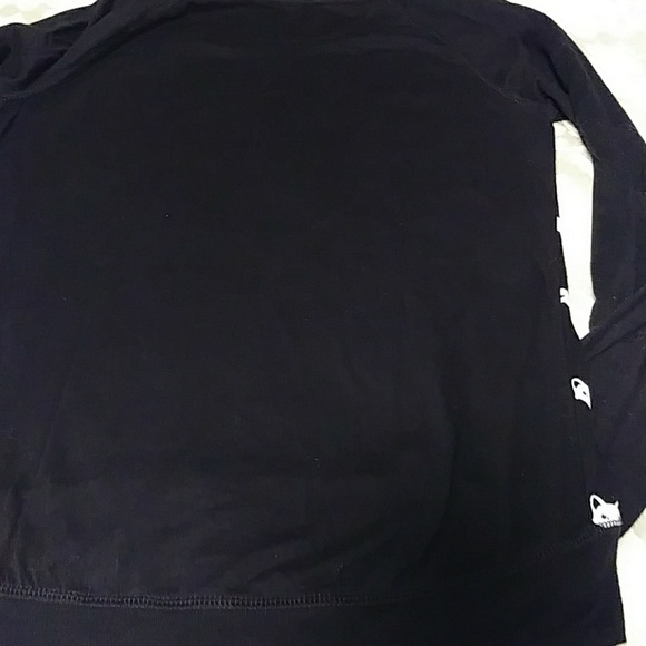 Long sleeve cat top - Picture 3 of 6